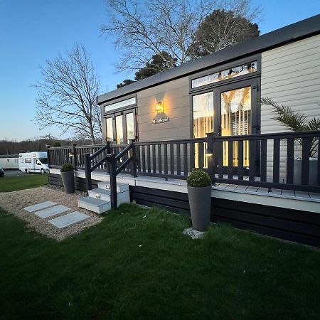 Forest Lodge Sway 外观 照片